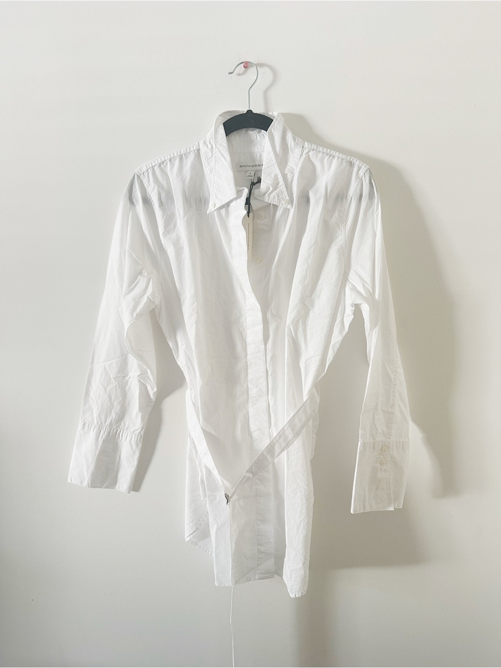 NWT Banana Republic White Button Down Top Large